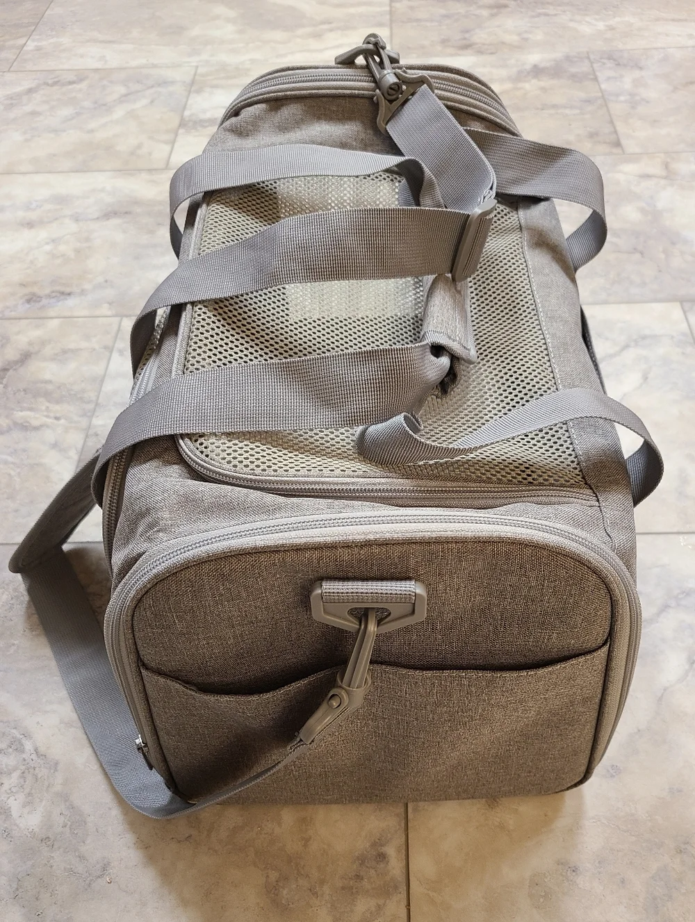 Pet Carrier Soft-Sided Gray Mesh Travel Duffle, Sherpa Pad Zippered Easy Access